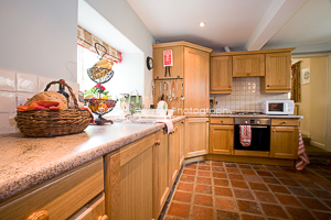 Residential - Cottage Kitchen (1)