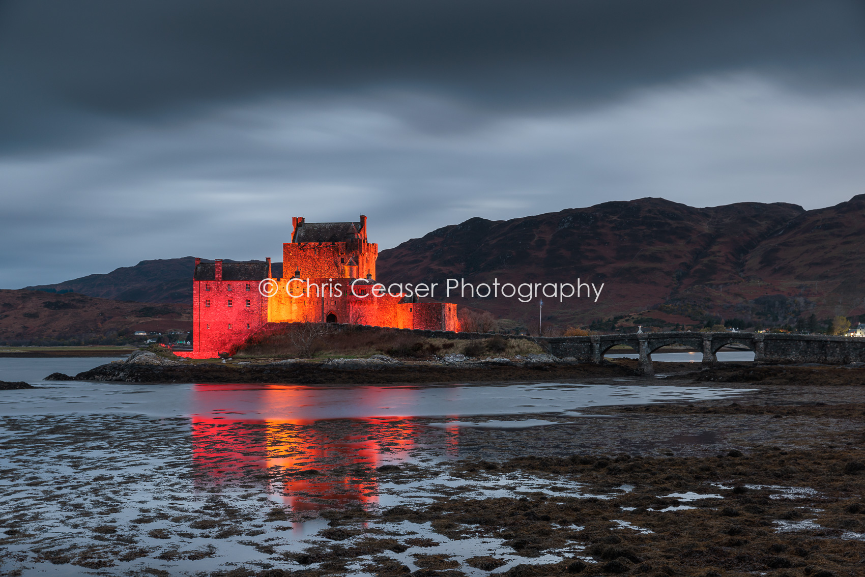 Red Light, Eilean Donan castle